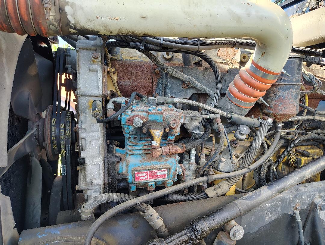 1996 PETERBILT 379 - Image 32